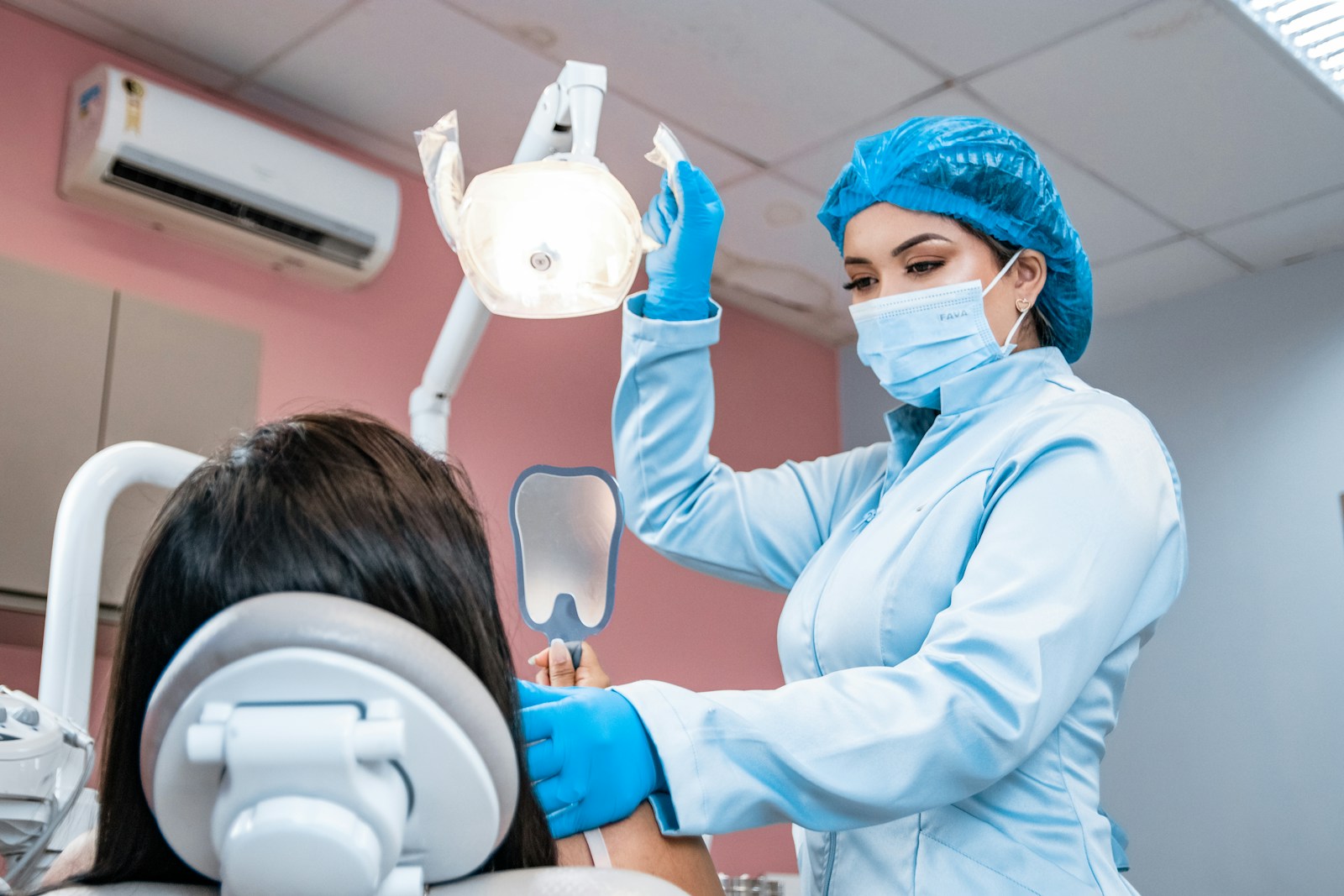Dentista a Pomezia: come orientarsi tra le offerte e fare la scelta giusta